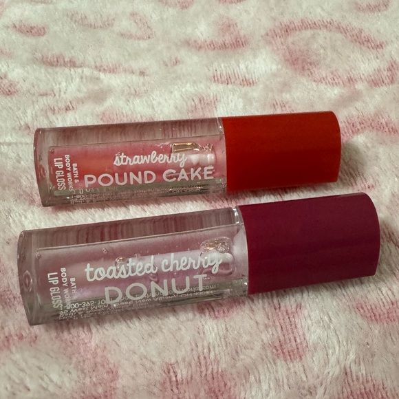 Bath & Body Works Lip Gloss - Picture 2 of 2